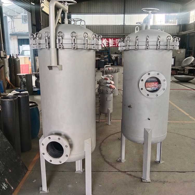 華豫供應(yīng)定子冷卻水過濾器 內(nèi)置6芯30寸大通量濾芯